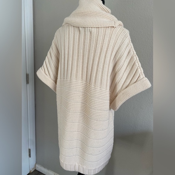 Alice+Olivia 100% Merino Wool Cowl Neck Printed Knit Long Sweater Size Small - Picture 9 of 10